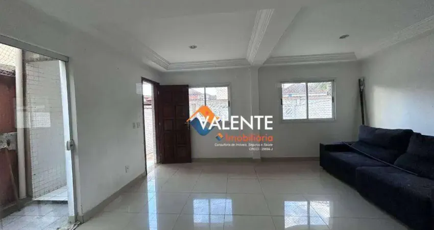 Sobrado triplex com 3 dormitórios e uma suíte à venda, 130 m² por r$ 520.000 - vila voturuá - são vicente/sp