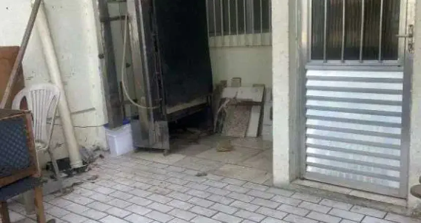 Sobrado com 2 dormitórios à venda por r$ 130.000,00 - parque são vicente - são vicente/sp