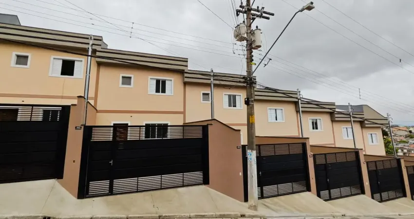 Casa com 2 quartos à venda na Rua Francisco Bucarelli, 58, Parque Guaianazes, São Paulo