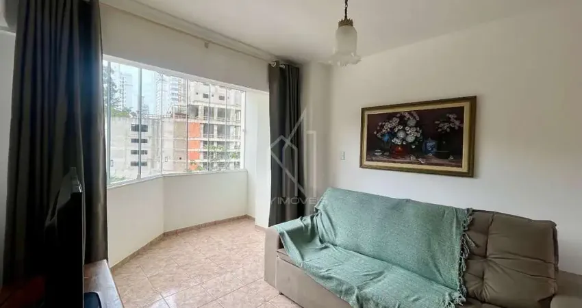 Apartamento no edificio krewinkel barra norte de balneário camboriú.