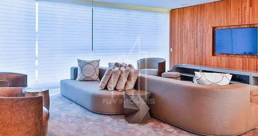 Apartamento decorado  no edifício yachthouse em balneário camboriú