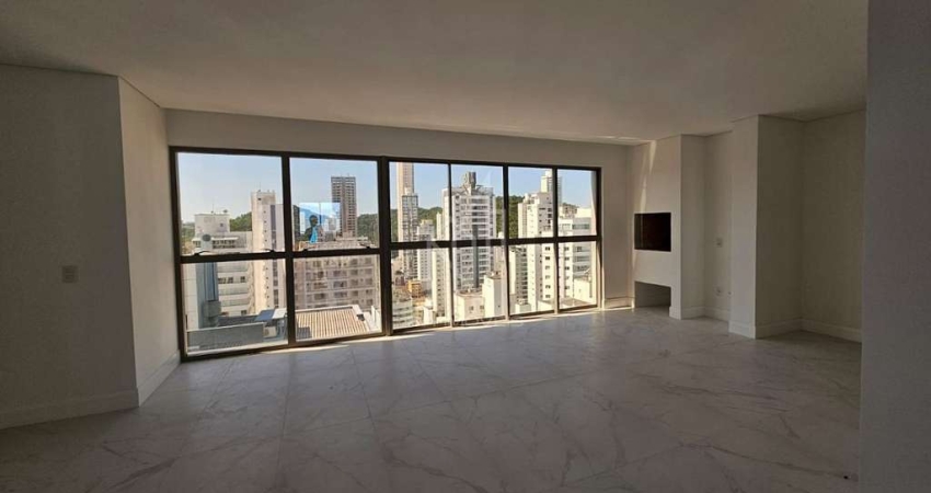 Apartamento decorado no Edifício Las Brisas