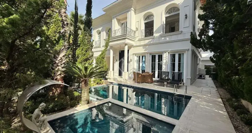 Casa à venda no Condomínio Porto Riviera Exclusive – Praia Brava