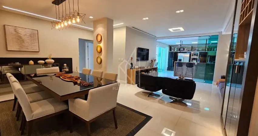 Apartamento Garden no centro de Balneário Camboriú