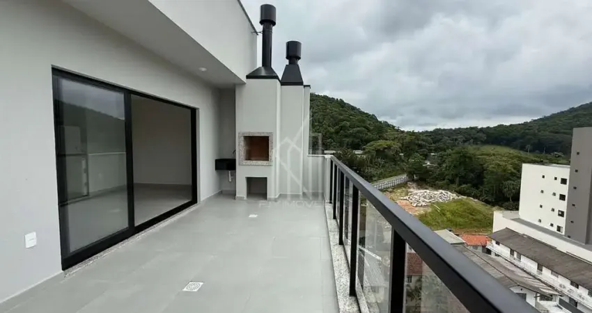 Cobertura duplex à venda no Edifício Solar Toscana bairro São Francisco.