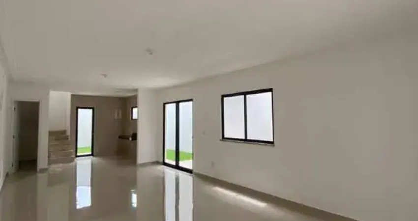 Casa Para Vender com 4 quartos 4 suítes no bairro Edson Queiroz em Fortaleza