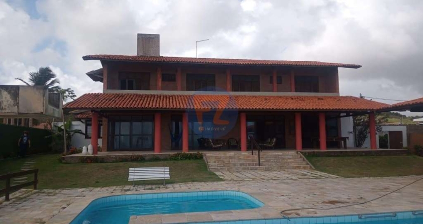 BELISSIMA CASA TRIPLEX, COM 1988,00m2 NA PRAINHA - AQUIRAZ
