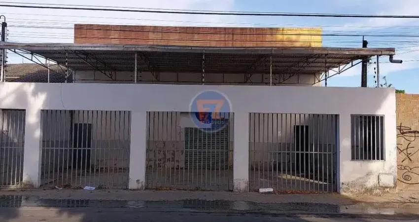 Casa comercial com 5 salas para alugar no Edson Queiroz, Fortaleza