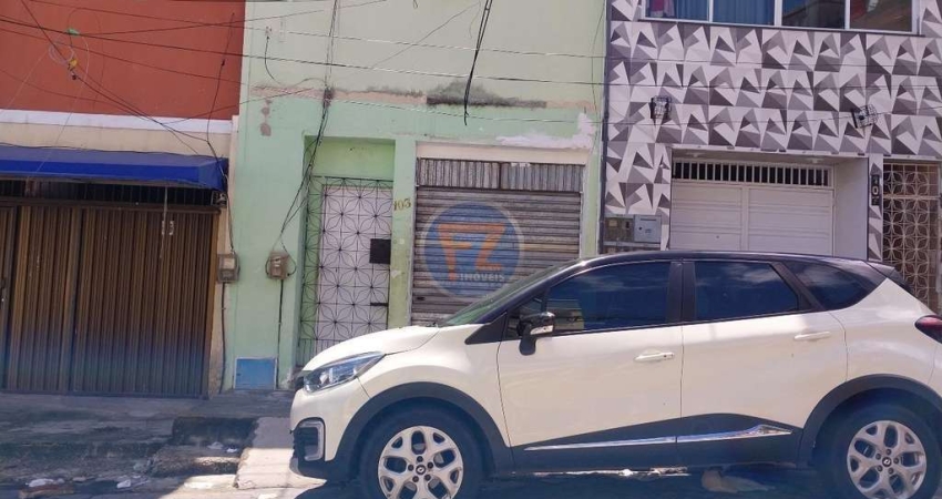Casa comercial com 3 salas para alugar no Centro, Fortaleza 