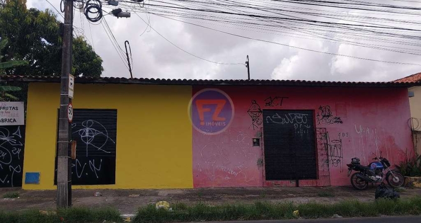 Casa comercial com 9 salas para alugar no Parangaba, Fortaleza 