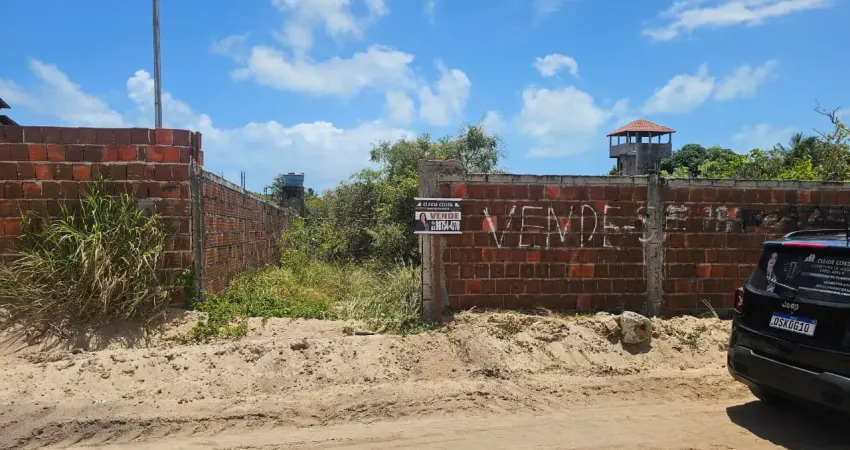 Terreno à venda na Rua General Perouse, 160, Carapibus, Conde
