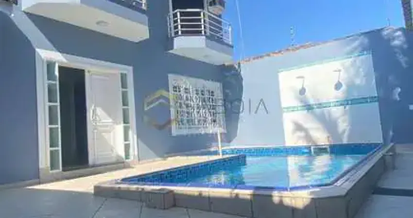 Casa com 5 quartos à venda na Rua Benedito Oliva Lacerda, 102, Centro, Peruíbe