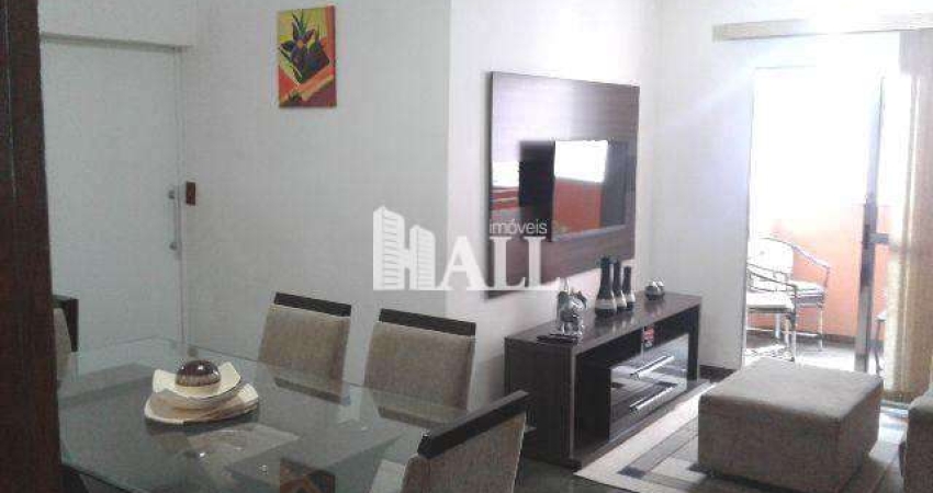 Apartamento com 2 dorms, Parque Residencial Lauriano Tebar, São José do Rio Preto - R$ 240 mil, Cod: 986