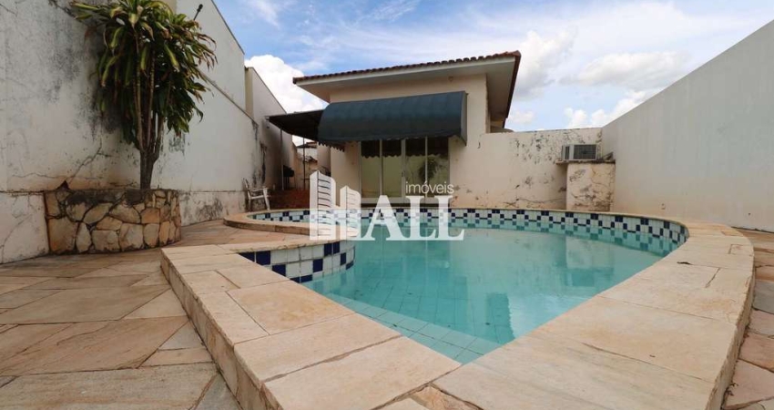 Casa com 4 dorms, Jardim Roseana, São José do Rio Preto - R$ 730 mil, Cod: 7876