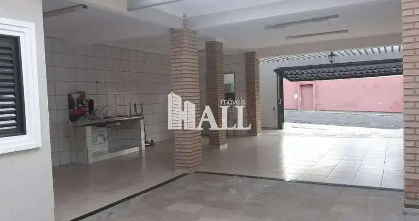 Casa com 3 dorms, Vila Maria, São José do Rio Preto - R$ 750 mil, Cod: 8185