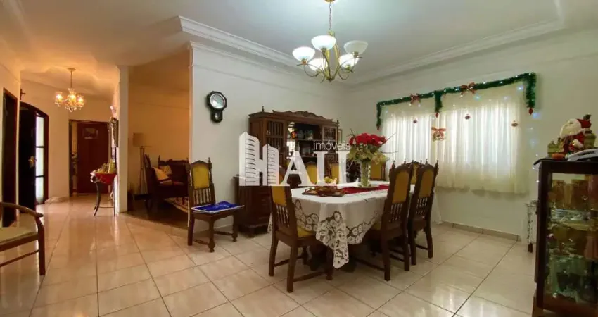 Casa com 5 dorms, Jardim Tarraf, São José do Rio Preto - R$ 1.2 mi, Cod: 9812