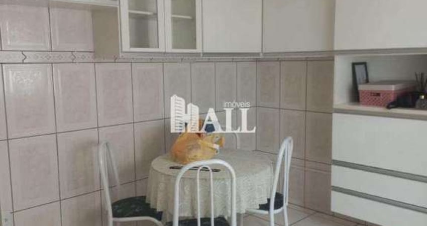 Casa com 3 dorms, Residencial Regissol I, Mirassol - R$ 370 mil, Cod: 11414