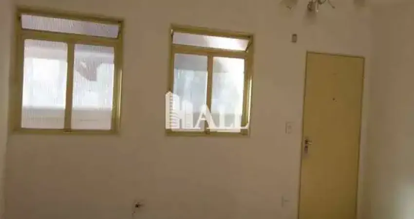 Apartamento com 2 dorms, Vila Cristina, São José do Rio Preto - R$ 165 mil, Cod: 13405