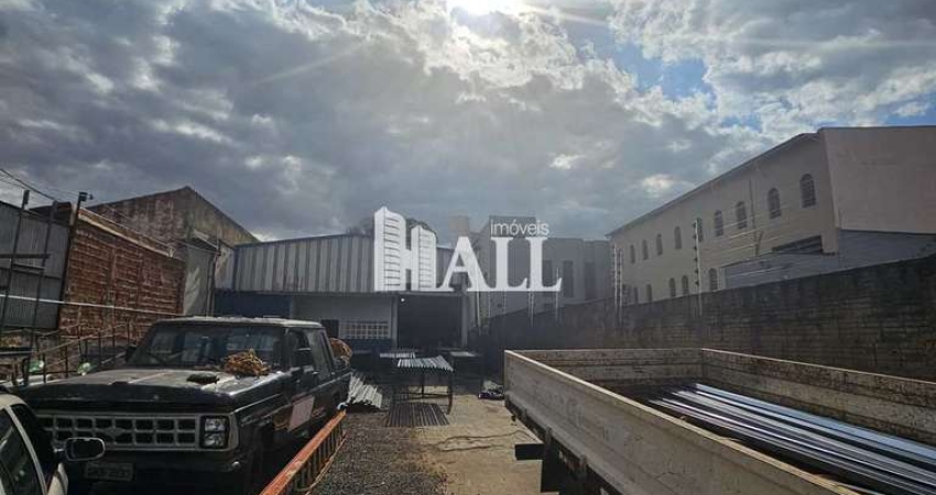 Barracão, Boa Vista,  Rio Preto - R$ 750 mil, Cod: 14957