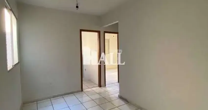 Apartamento com 2 dorms, Cidade Nova, São José do Rio Preto - R$ 220 mil, Cod: 15185