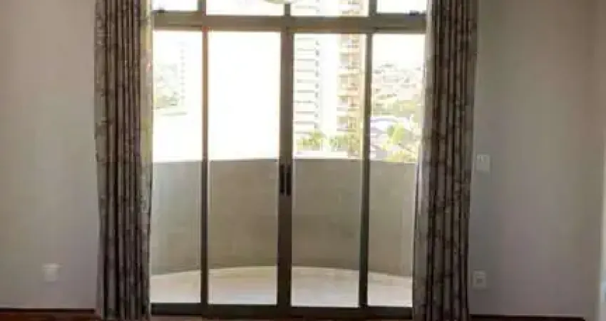 Casa com 3 dorms, Centro, São José do Rio Preto - R$ 560 mil, Cod: 11372