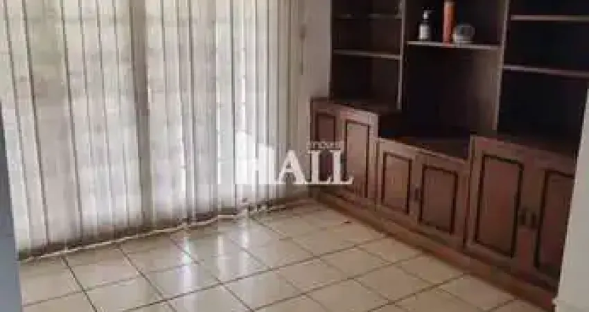 Casa com 7 dorms, Santos Dumont, São José do Rio Preto - R$ 850 mil, Cod: 11731