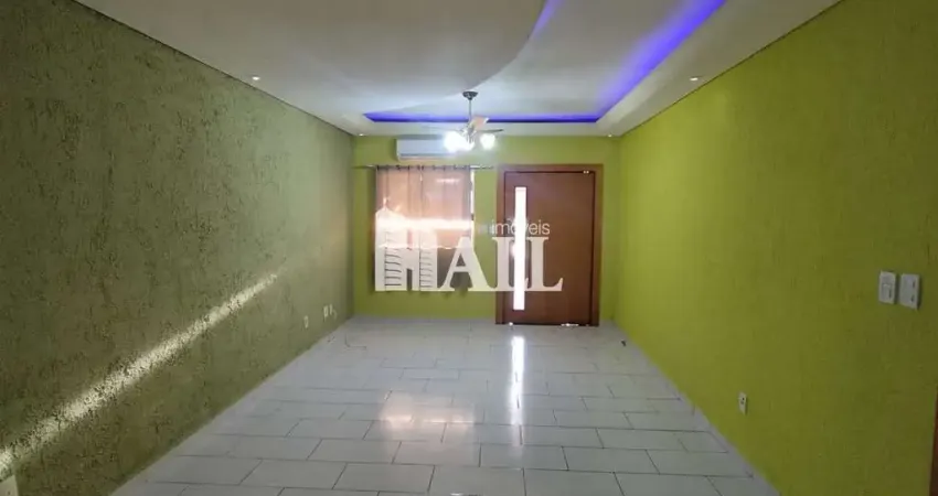 Casa com 4 dorms, Bosque da Felicidade, São José do Rio Preto - R$ 390 mil, Cod: 15333