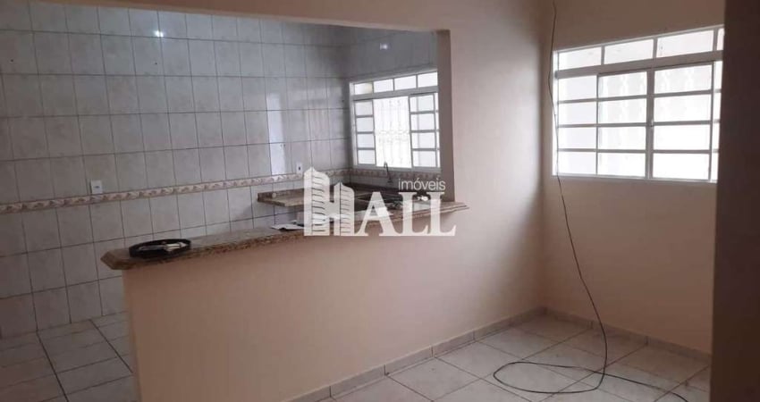 Casa com 2 quartos, Parque das Aroeiras, São José do Rio Preto.