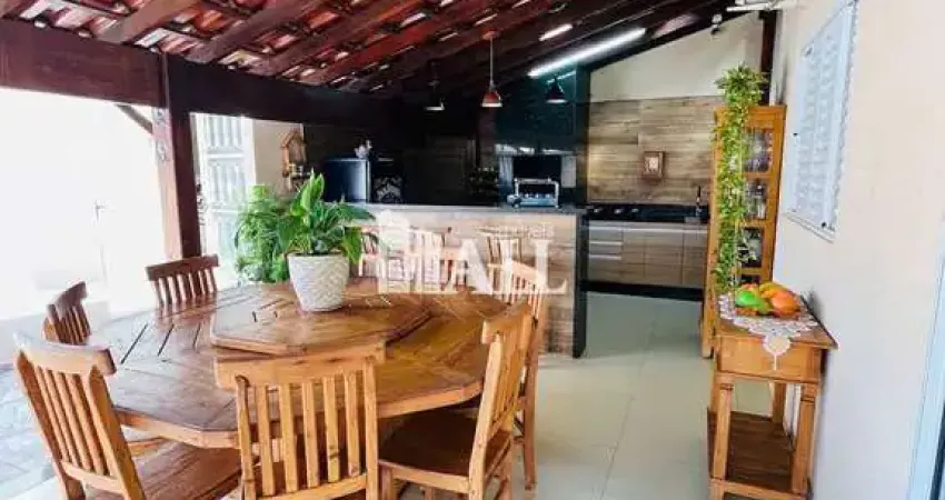 Casa com 2 quartos à venda na Rua Ayrton Bicudo, Residencial Regissol I, Mirassol