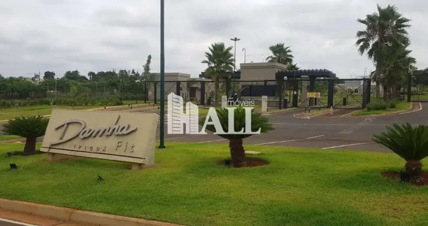 Terreno em condomínio fechado à venda na Rod. Délcio Custódio da Silva, Damha Fit, Ipiguá