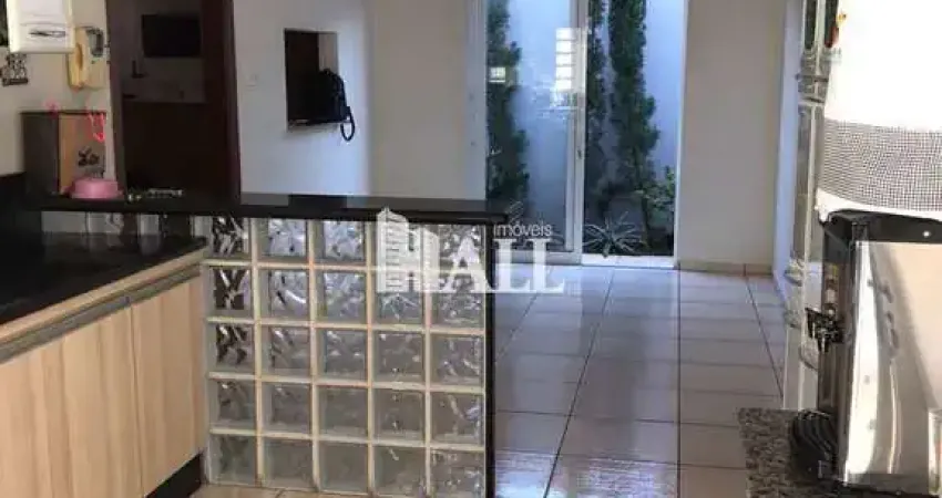 Casa com 3 quartos, Parque das Flores II, São José do Rio Preto - R$ 450 mil, Cod: 12384