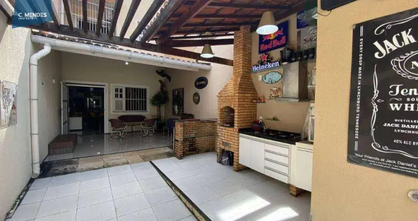 ?? Casa com 3 Quartos, Móveis Planejados e Deck – Papicu | Pronta para Morar