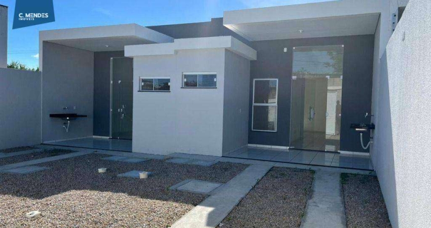 Casa com 2 dormitórios à venda, 64 m² por R$ 290.000,00 - Encantada - Eusébio/CE