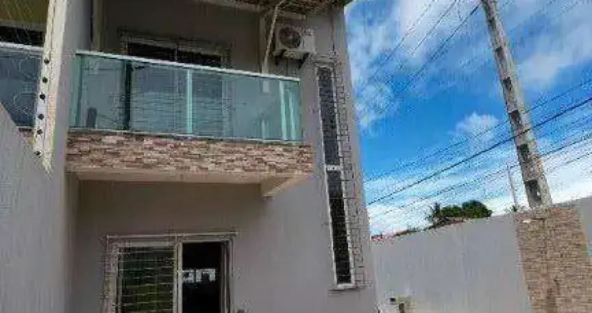 Casa com 2 dormitórios à venda, 80 m² por R$ 270.000,00 - Mangabeira - Eusébio/CE