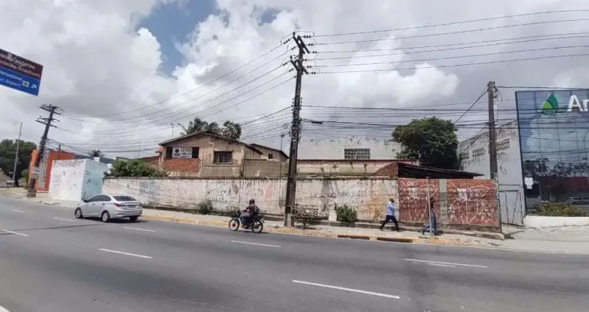 Terreno à venda, 1177 m² por R$ 2.300.000,00 - Dias Macedo - Fortaleza/CE