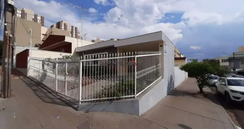 Casa para Venda em Ribeirão Preto, Jardim Paulista, 4 dormitórios, 2 banheiros, 4 vagas