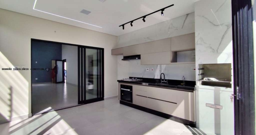 CASA Á VENDA NA VILA MONTE ALEGRE RIBEIRÃO PRETO, com 3 quartos sendo 2 suítes por R$ 840.000,00