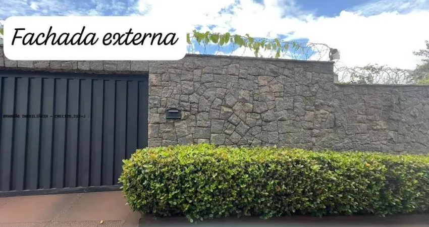 CASA Á VENDA NO JARDIM SUMARÉ RIBEIRÃO PRETO, com 4 quartos por R$ 850.000,00