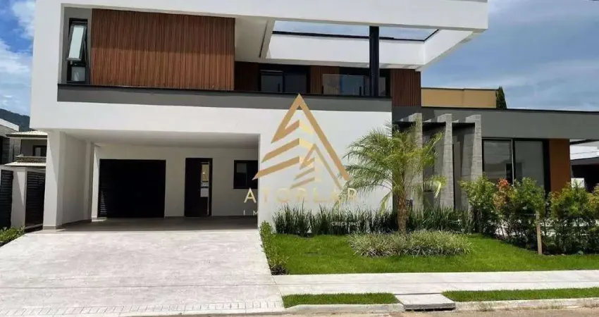 Casa à venda, 285 m² por R$ 3.180.000,00 - Santa Regina - Camboriú/SC