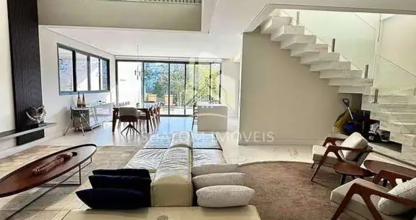 Casa em condomínio fechado com 4 quartos à venda no Portal do Sol, Contagem