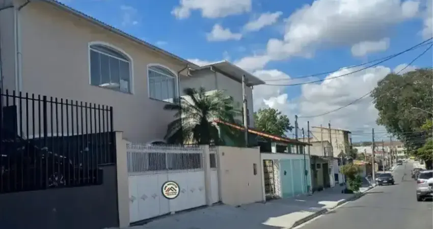 Excelente casa com 4 quartos e área gourmet, 351 m² em campo grande