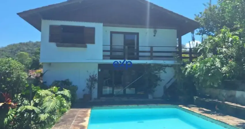 Casa com 4 quartos à venda na Nelson Silva, 596, Carangola, Petrópolis