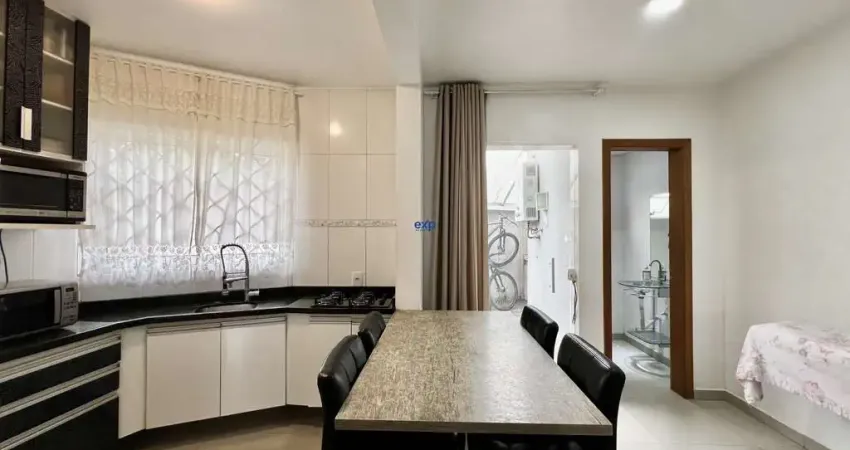 Casa em condomínio fechado com 3 quartos à venda na Rua Capitão Antônio Naufal, 228, Uberaba, Curitiba