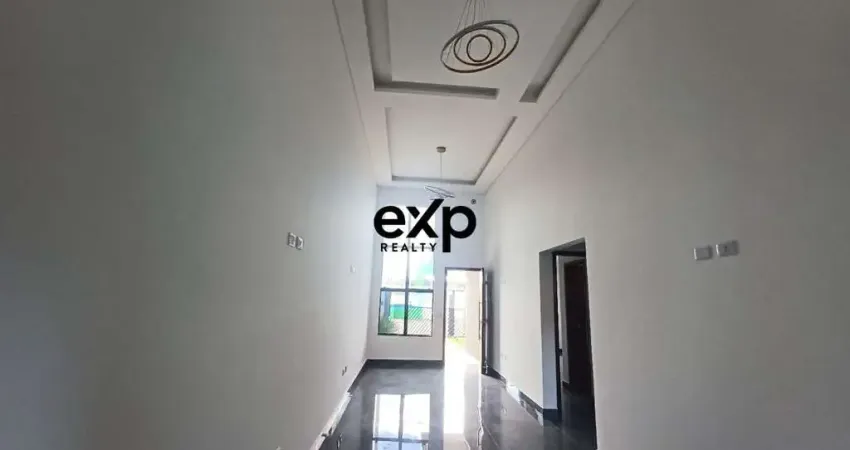 Casa com 3 quartos à venda na Pessegueiro, 100, Eucaliptos, Fazenda Rio Grande