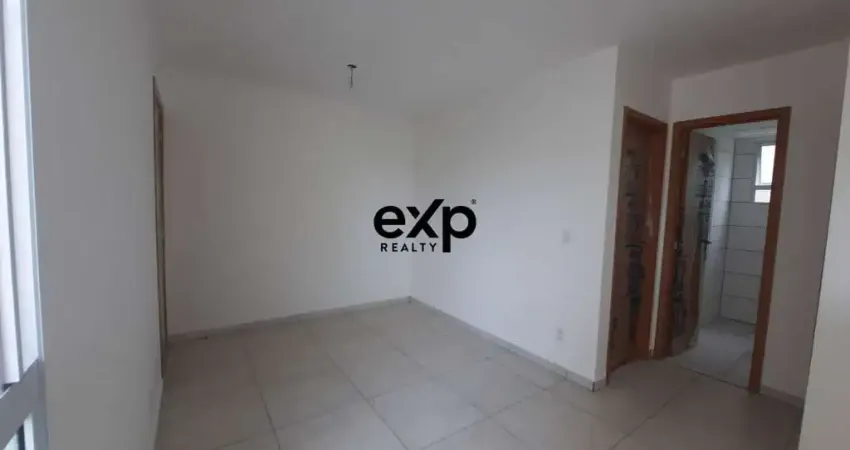 Apartamento com 2 quartos à venda na Rua Sucupió, 11, Abrantes, Camaçari