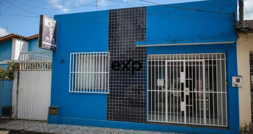 Casa com 3 quartos à venda na Rua Primeiro de Março, 56, Centro, Valença