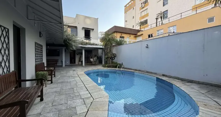 Casa com 5 quartos à venda na Lopes Trovão, 7, José Menino, Santos