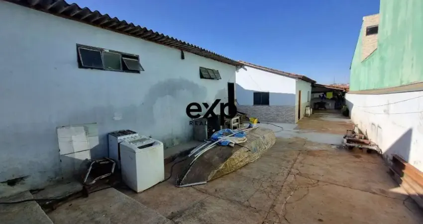 Casa com 3 quartos à venda na 2011, 216, Setor Paineiras, Catalão