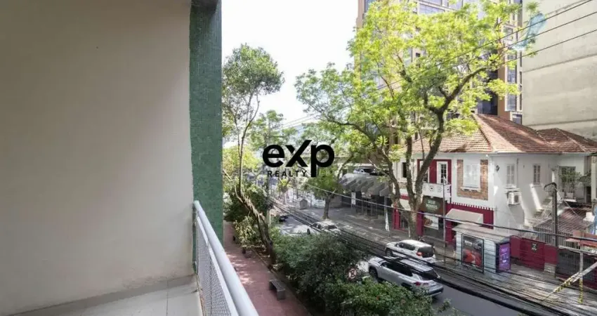 Apartamento com 3 quartos à venda na Rua Ramiro Barcelos, 1081, Independência, Porto Alegre