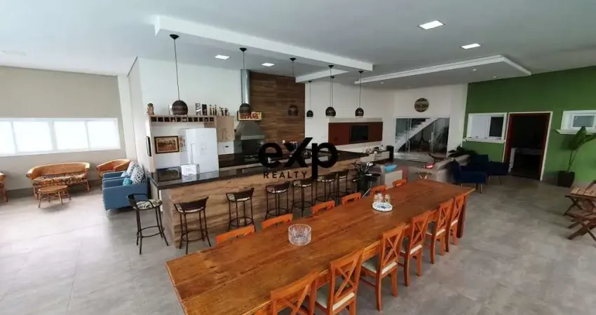 Casa em condomínio fechado com 4 quartos à venda na Geraldo Gasperi, 695, Dois Córregos, Valinhos